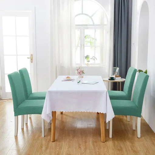 Huse elastice pentru un confort și protecție asigurate