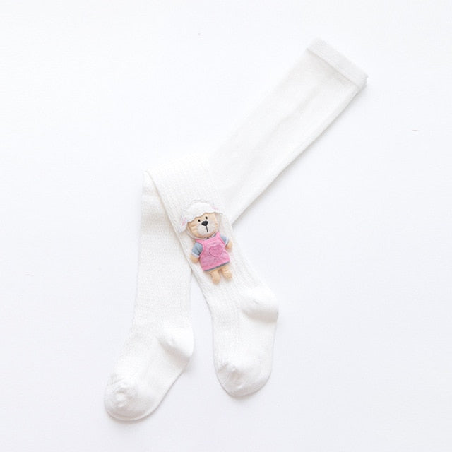 Punčocháče pro dívky: Styl a pohodlí s motivy kreslených panenek